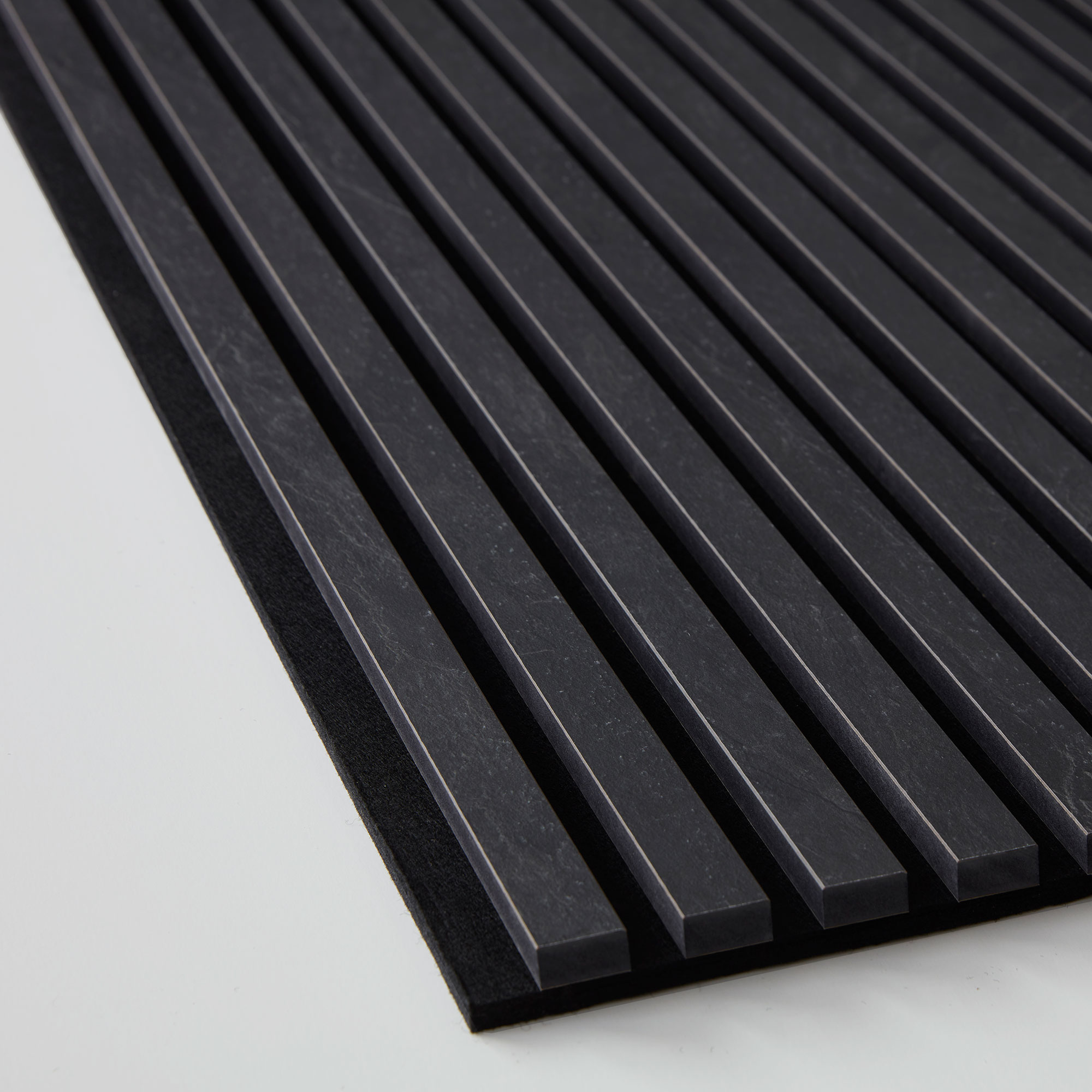 Ribbon_design Black-Slate med svart-RecoSilent-filt